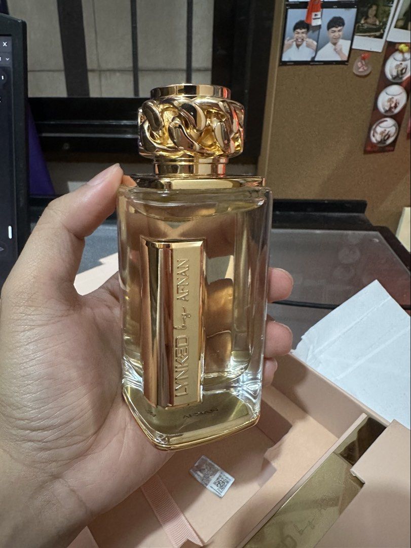 Afnan Lynked Forever (original) (Category: Fragrance & Deodorants) located in Quezon City. Submitted by eko.mrnda (Listing ID 1458363737, Image 3). Description: RFS: smells really bridal.not my type of perfume. but smells amazing and signature scent worthy. Lynked Forever by Afnan is a Floral Fruity fragrance for women. This is a new fragrance. Lynked Forever was launched in 2025. The nose behind this fragrance is Jean-Louis Sieuzac. Top notes ar