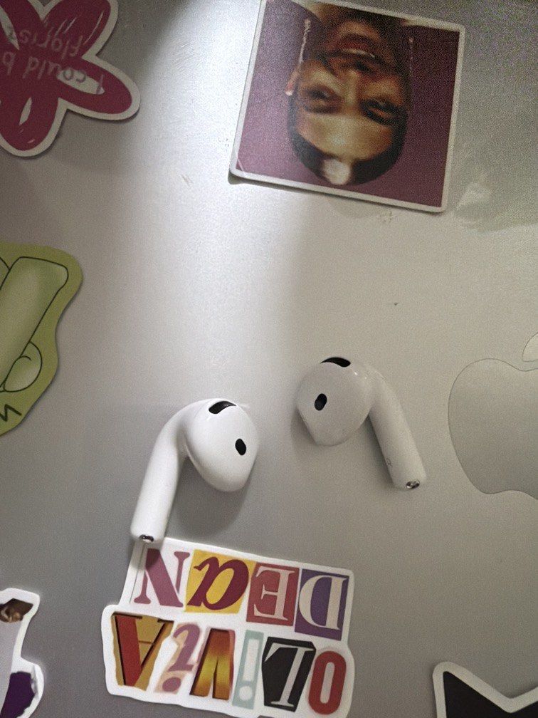 Airpods 4 Apple (Category: Other Accessories) located in Quezon City. Submitted by risse_declutters (Listing ID 1455871800, Image 2). Description: Authentic - Used for a year purchased last July 2025 (official apple flagship store in the orange app) can include case no box .