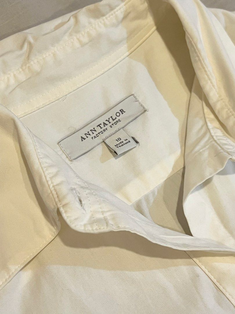Ann Taylor Button-Up Long Sleeve Shirt - White (Category: Longsleeves) located in Makati City. Submitted by declutterine95 (Listing ID 1458478973, Image 3). Description: 📍I am based in Makati 💡 Color may vary slightly due to lighting 🤍 Please manage expectations (preloved items) 📩 Message for more photos/measurements 🚚 Shipping shouldered by buyer.