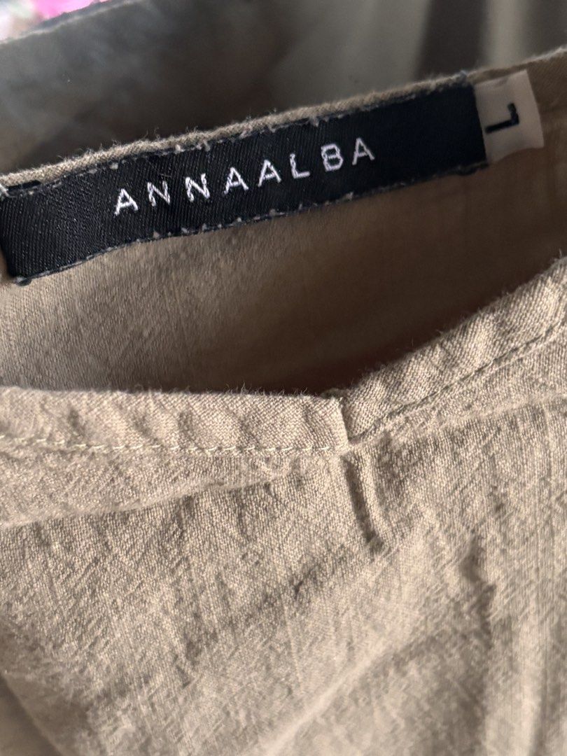 ANNAALBA Linen Blend Romper Size L (Category: Rompers) located in Cebu City. Submitted by uryuprelovedbasics (Listing ID 1458374773, Image 2). Description: .