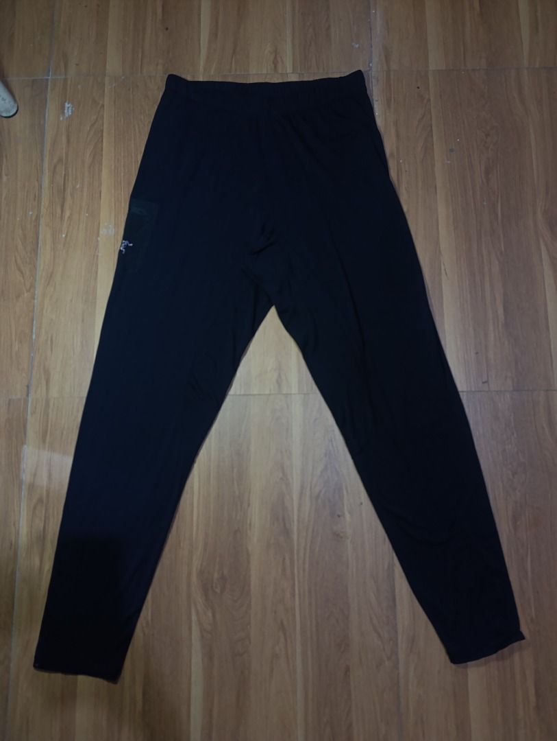 Arc'teryx Rho LT Bottom For Men (Category: Joggers) located in Bulacan. Submitted by koritooo (Listing ID 1458342612, Image 2). Description: Arc'teryx Rho LT Bottom For Men Good as new no issue Complete tags/ Wash tags Size L Dimensions: 30-34 Widht 40 Length 5.5 hem Color rate: 10/10.