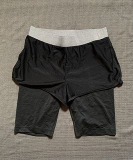 (Kategori: ) berada di . Dikirim oleh trixy_stuff (ID iklan 1458366841, Gambar 1). Deskripsi: .