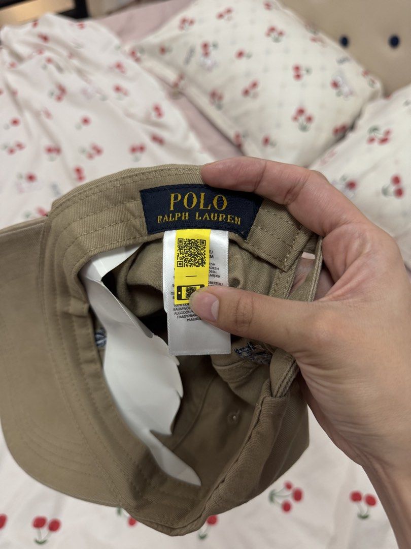 Auth Ralph Lauren Cap (Category: Caps & Hats) located in Bay. Submitted by kyliesshh (Listing ID 1458408502, Image 3). Description: ❗️All items are in good condition. Color in photos may vary due to lighting..