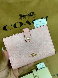 (Category: ) located in . Submitted by janelovebagswatchesshoesph (Listing ID 1458433806, Image 1). Description: .