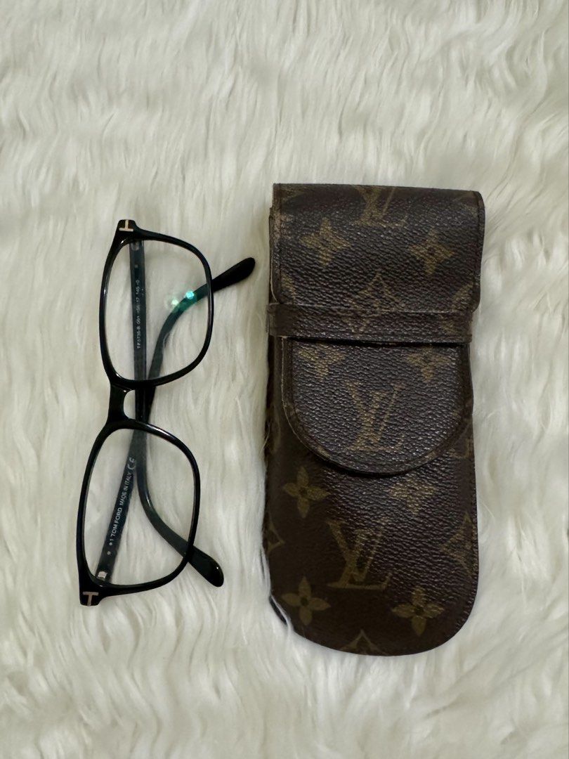 Authentic Louis Vuitton Eyeglass / Sunglass Case (Category: Luxury Accessories) located in Pasig City. Submitted by topbrandpursuits (Listing ID 1458382791, Image 1). Description: Rare LV eyeglass/ sunglass case in monogram. Velvet interior. Guaranteed authentic.