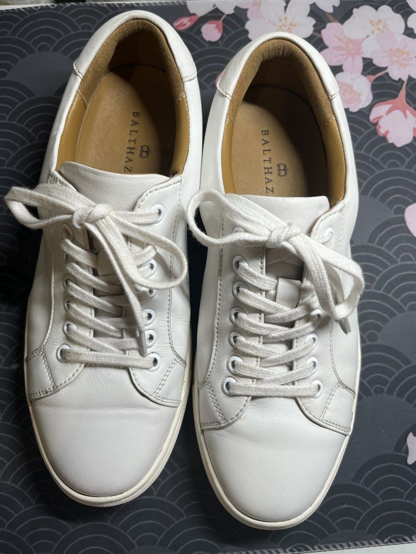 BALTHAZAR Avery (EU 39) (Category: Sneakers) located in Quezon City. Submitted by patxstar (Listing ID 1458414578, Image 1). Description: FOR SALE!! Php 2,999 (negotiable) Balthazar Avery (No Box) - Classic white (authentic)leather sneakers - Brand: BALTHAZAR - Style: Lace-up - Fit: Comfortable - Features: BALTHAZAR logo on inner sole - Versatility: Ideal for casual outfits and everyday wear RFS: Declutter Location: Vertis North, Quezon City .