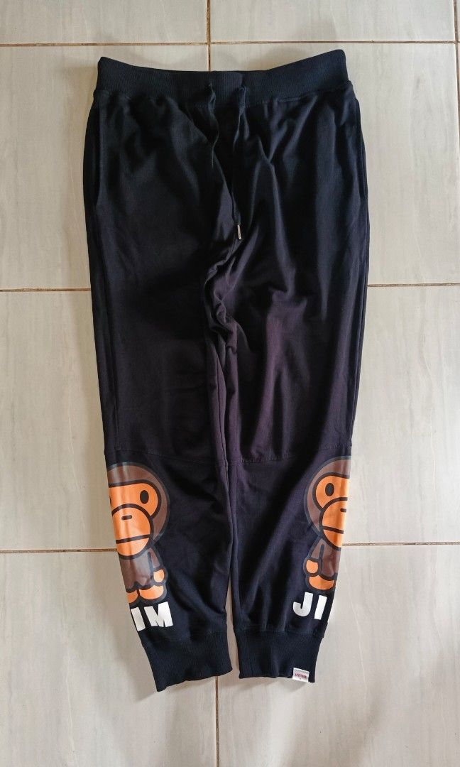 BAPE/ape DOUBLE PRINT JIM LOGO (Category: Joggers) located in Manila. Submitted by secretoufitonline (Listing ID 1458443914, Image 2). Description: message me for full details.
