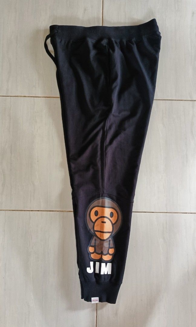 BAPE/ape DOUBLE PRINT JIM LOGO (Category: Joggers) located in Manila. Submitted by secretoufitonline (Listing ID 1458443914, Image 3). Description: message me for full details.