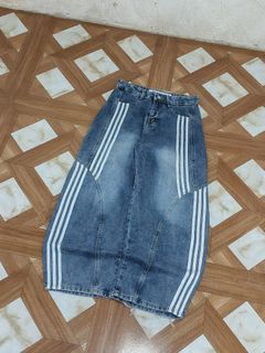 (Category: ) located in . Submitted by dp.finds (Listing ID 1458311471, Image 1). Description: .