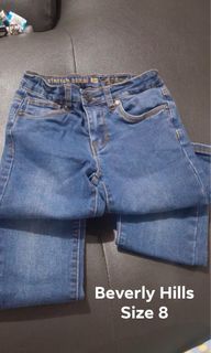 (Category: ) located in . Submitted by dearbento.boutique (Listing ID 1458473920, Image 1). Description: .