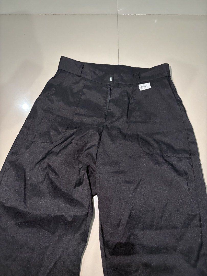 Black Wide Leg Pants (Category: Other Bottoms) located in Binan City. Submitted by prelovedbyrejjjjj (Listing ID 1458449140, Image 1). Description: - Size 26-27 waist - Not stretchable - Trousers.