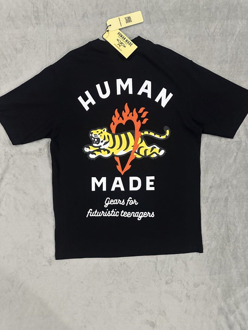 Brand new Human Made T-Shirt Authentic (Category: Tshirts & Polo Shirts ) located in Quezon City. Submitted by rackculture (Listing ID 1458334376, Image 2). Description: Brand new Human Made T-Shirt Authentic Size Available: Small 21 width 27.5 length Great Quality Fresh from Japan Steal Price 100% Authentic No issue.