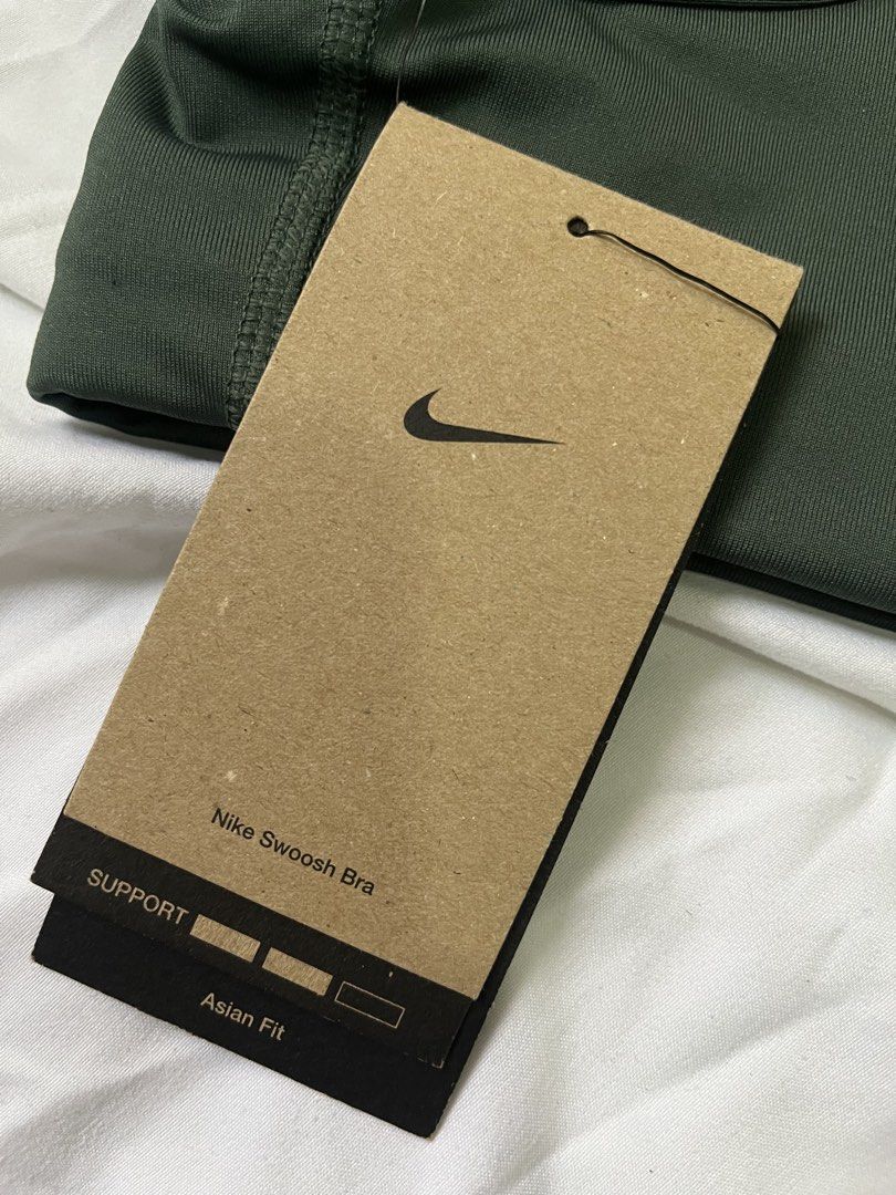 Brand New Nike Swoosh Bra (Category: Activewear) located in Paranaque City. Submitted by bymuse.co (Listing ID 1458343121, Image 3). Description: - rfs: too small - brand new bought for 1,395 - dm if interested! Please don’t dm if unsure :(.