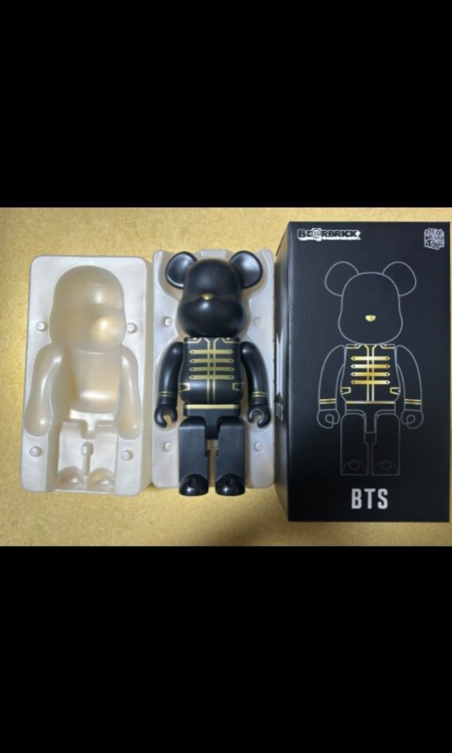 BTS BearBrick Figure (Category: Designer & Blind Box Toys) located in Taguig. Submitted by albumshop (Listing ID 1458462607, Image 1). Description: DOP: Payo ETA: 4-5 weeks All items we sell are sourced directly from the Bunjang site in Korea. Unless stated as “onhand,” all items are still located in Korea. Please note that we require a sure buyer first before the item will be transferred and shipped to the Philippines. Prices may vary even for t