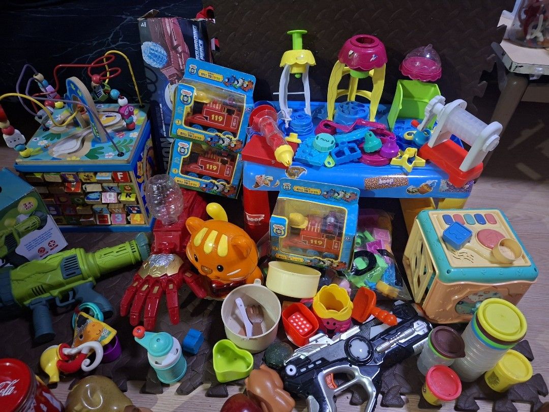 Bundle of Assorted Children's Toys (Category: Kids Toys) located in Manila. Submitted by anix_box (Listing ID 1458471282, Image 3). Description: baby toys (for take all) 💸1700pesos preloved For take all only AS IS 📍Location: Tondo Manila ⭐ NO PHYSICAL STORE ⭐ Ships Nationwide ⭐ Shipping fee shouldered by the buyer ⭐ Lalamove ⭐ Flash Express ⭐ Other Mode of Payment: GCASH ⭐ CARGO or BUS SHIPMENT (for big/bulk items).