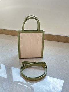 （分類：）位於 。 由 gianname 提交（商品編號 1458388875，圖片 1）。簡介： 。
