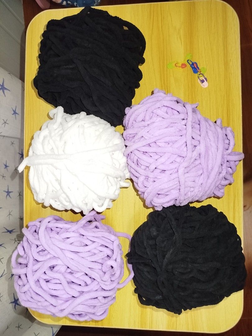 Chenille Yarn Fluffy Yarn for Crochet (Category: Handmade Craft) located in Quezon City. Submitted by monicx00 (Listing ID 1458494604, Image 1). Description: 𝐑𝐟𝐬: I stopped crochet kasi need na magfocus on acads 𝐌𝐎𝐏: Gcash or Cash 𝐌𝐎𝐃: J&T, lalamove, or meet up 𝐋𝐎𝐂: San Mateo, Rizal 𝙒𝙔𝙎𝙄𝙒𝙔𝙂 Meet up condition: - extra payment for my commute.