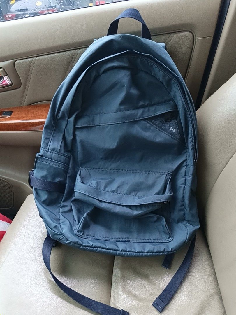 CIE - FLOW DAYPACK Backpack bag (Category: Luxury Bags & Wallets) located in Taguig. Submitted by nextflip (Listing ID 1458387300, Image 2). Description: excellent condition no issue made in Japan color is grayish blue.