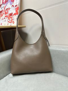 (Category: ) located in . Submitted by huiting_store (Listing ID 1458355987, Image 1). Description: .