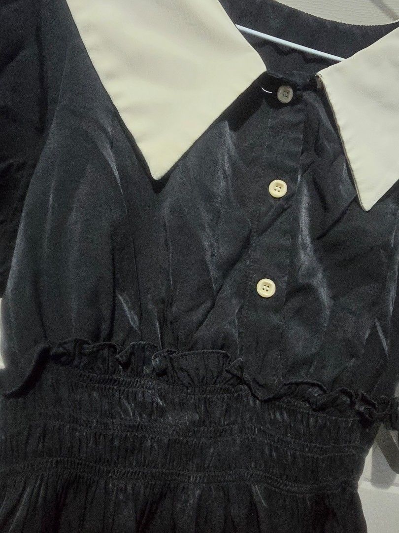 Collared Top (smock waist) (Category: Blouses) located in Quezon City. Submitted by dinesaur (Listing ID 1458458810, Image 2). Description: m-l.