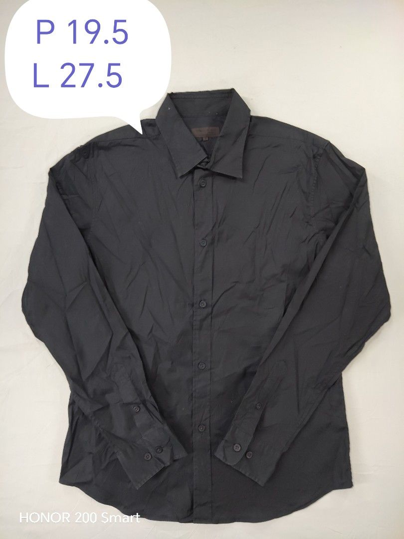 Comme ca du mode (Category: Formal Shirts) located in Kota Bharu. Submitted by worpostostore (Listing ID 1458356293, Image 1). Description: Warna hitam Condition 9 /10 Kod A5 .