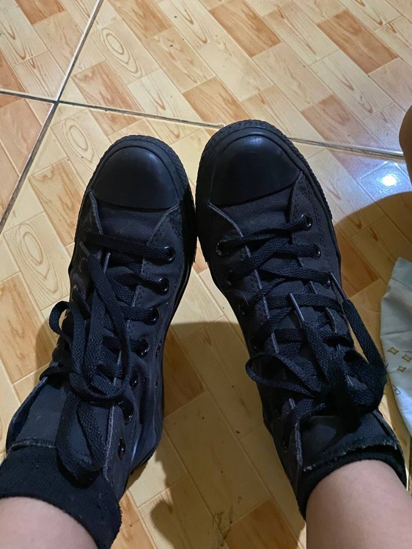 Converse All Star High Top Sneakers (Category: Sneakers) located in Manila. Submitted by jhazenmae (Listing ID 1458325054, Image 3). Description: - Classic black Converse high tops - Durable canvas material with rubber toe cap - Secure lace-up closure - Iconic Chuck Taylor ankle patch - Versatile for everyday wear.