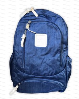 (Category: ) located in . Submitted by closet.archive101 (Listing ID 1458338722, Image 1). Description: .