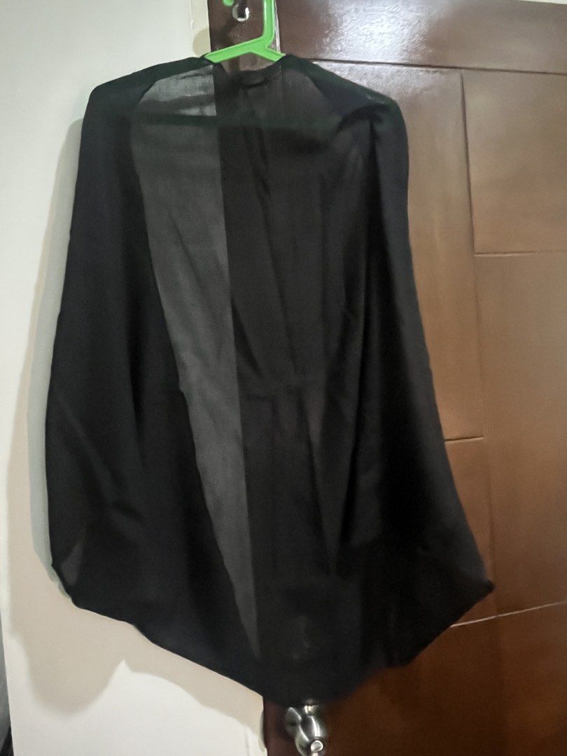 Cotton On Black Open Front Cardigan (Category: Coats, Jackets and Outerwear) located in Pasig City. Submitted by kakerts (Listing ID 1458449834, Image 2). Description: - Brand: Cotton On - Color: Black - Style: Open front cardigan - Material: Lightweight, drapes nicely - Versatile: Great for layering over tops or dresses - Easy to style and wear.