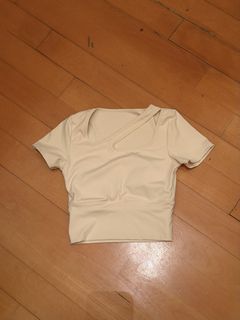 （分類：）位於 。 由 peiskos 提交（商品編號 1458454643，圖片 1）。簡介： 。
