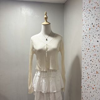(Category: ) located in . Submitted by shopwithjuu (Listing ID 1458332174, Image 1). Description: .