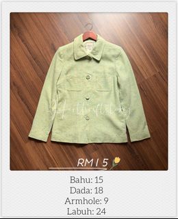 (Category: ) located in . Submitted by thrift.affair (Listing ID 1458339923, Image 1). Description: .