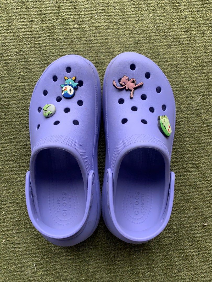Crocs Classic Platform Sandals M8/W10 (Category: Sandals) located in Mandaluyong City. Submitted by ddcrps (Listing ID 1458328584, Image 2). Description: - Size: M8/W10 - Comes with cute charms already attached (charms are not from Crocs store) - Soles show some signs of wear - RFS: decluttering - Shipping/pick up to be arranged by buyer - 📍Mandaluyong.