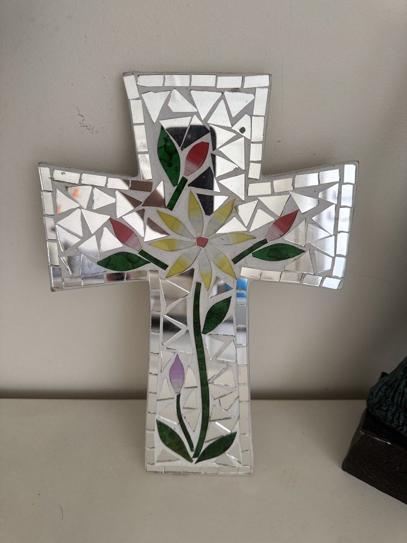 Cross (Category: Wall Decor) located in Singapore. Submitted by rejoice7 (Listing ID 1458415970, Image 3). Description: - Beautiful mosaic cross with a vibrant floral design. - Shimmering mosaic finish adds a touch of elegance. - Perfect for wall decor. - Adds a touch of faith and beauty to any space..