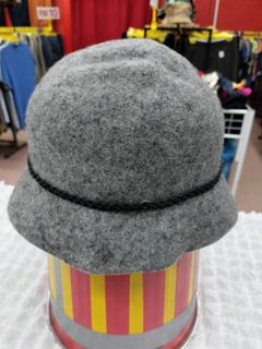 (Category: ) located in . Submitted by homeshopkb (Listing ID 1458325755, Image 1). Description: .
