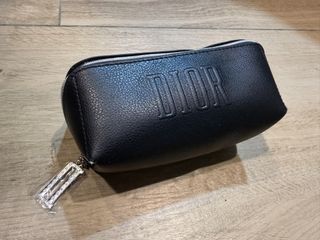 由 threealin (刊登 ID 1458321357，圖片 1) 提交，位於 的 (類別：)，說明：。