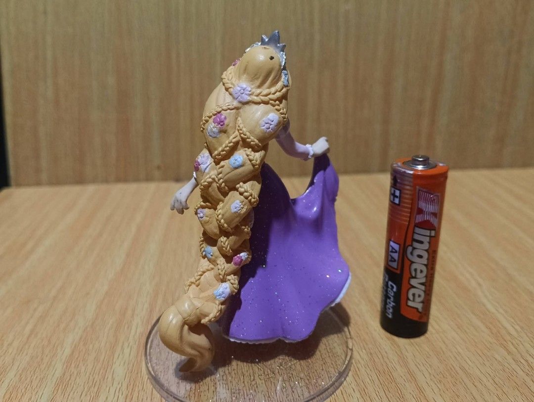 Disney Tangled Rapunzel figure (Category: Figurines & Statues) located in Makati City. Submitted by anikeetoys (Listing ID 1458458188, Image 2). Description: Disney Tangled Rapunzel figure..