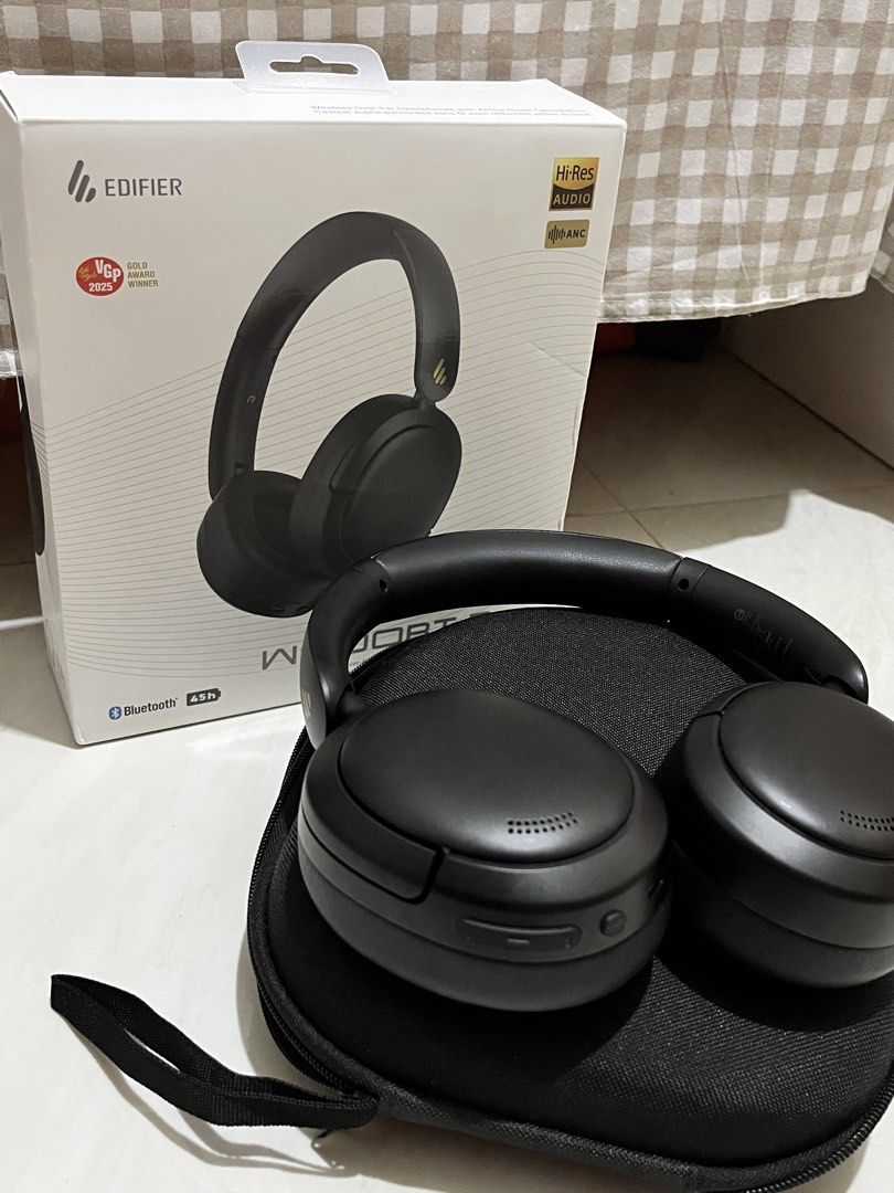 Edifier W800BT Pro (Category: Headphones & Headsets) located in Antipolo. Submitted by kroizzant (Listing ID 1458315978, Image 2). Description: dm if interested rfs: decluttering, used twice lng po since may apple headset na po ako - Edifier W800BT Pro Wireless Over-Ear Headphones - Active Noise Cancellation (ANC) for immersive listening - -Res Audio support for superior sound quality - Long-lasting 45-hour battery life - Seamless Bluetooth conne