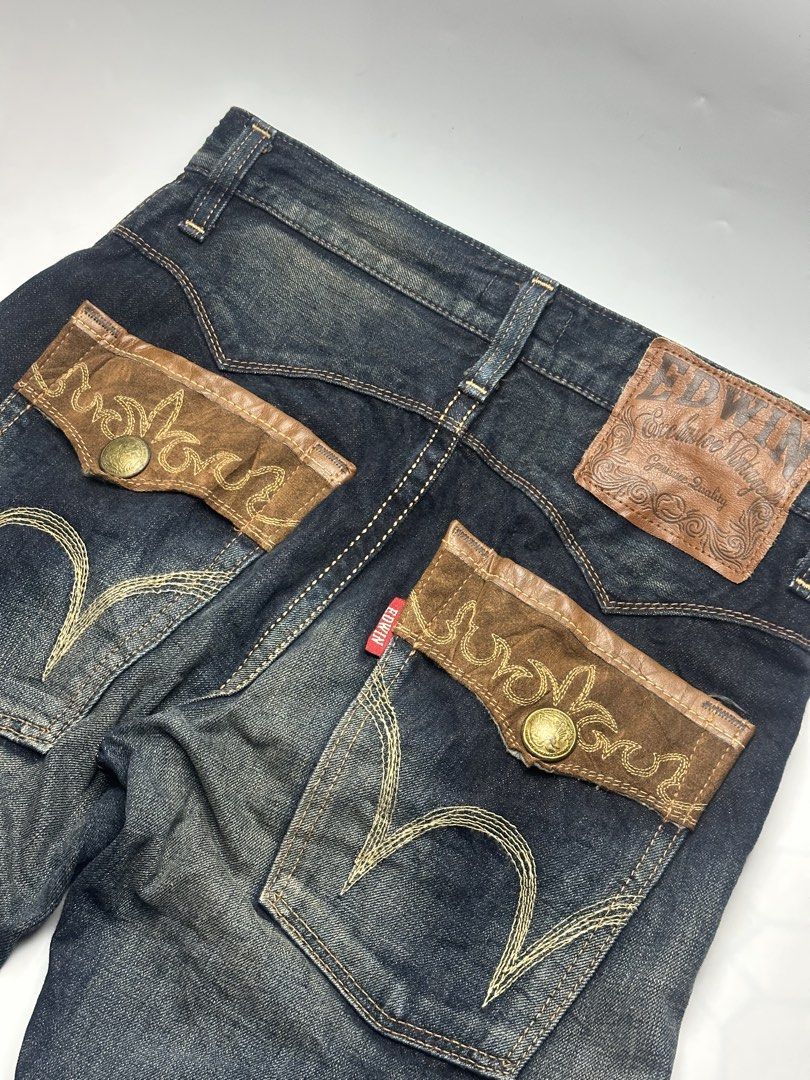 Edwin (Category: Jeans) located in Orani. Submitted by ajgav69 (Listing ID 1458355272, Image 3). Description: Vintage edwin Size 28 40 length Excllent no issue .