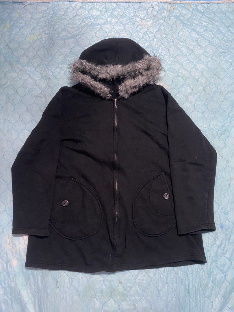 faux-fur Hoodie Jacket (Category: Luxury Apparel) located in Cagayan de Oro. Submitted by swagdealer (Listing ID 1458320789, Image 1). Description: -No tag -two pocket in the front Width 22.5 Length 27 Shoulder 18 Sleeve 20.5.