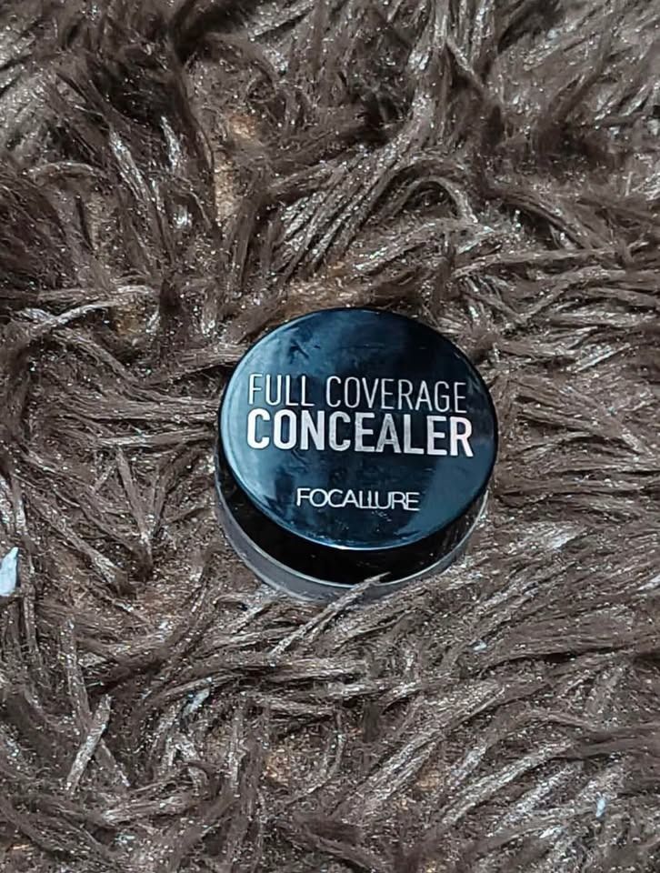 FOCALLURE CONCEALER (Category: Makeup) located in Davao. Submitted by kimchi004 (Listing ID 1458307489, Image 1). Description: Location: Davao City.