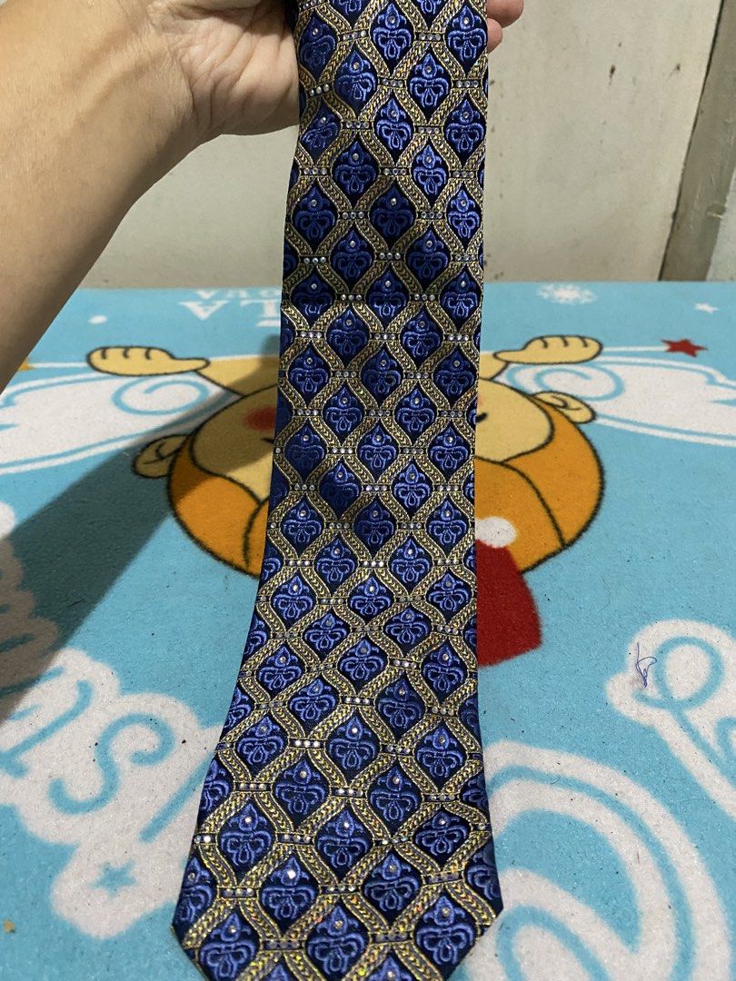 Franco Ferraro Blue Silk Necktie (Category: Ties) located in Manila. Submitted by resi.diaz (Listing ID 1458408582, Image 2). Description: .