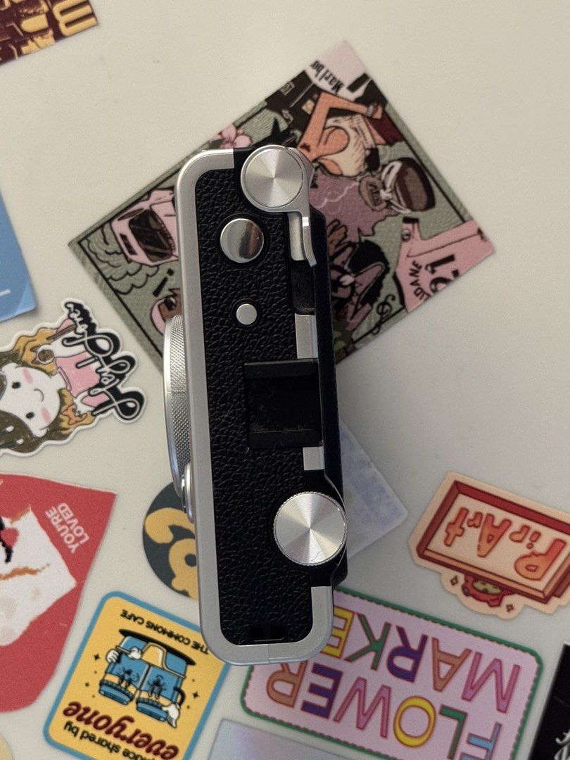 fujifilm instax mini evo (Category: Cameras) located in Angeles City. Submitted by samantha_moon (Listing ID 1458326537, Image 3). Description: instax mini evo for sale 🎞️ ⭐️inclusions: camera and charging chord only in pristine condition, dm for more photos and test shots * Sensor: 1/5-inch CMOS * Resolution: 2560 × 1920 px * Lens: 28mm equivalent, f/2.0 * Shutter speed: 1/4–1/8000 sec * ISO: 100–1600 (Auto) * Storage: Internal memory + microSD