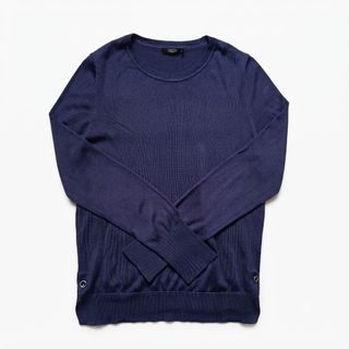 (Category: ) located in . Submitted by luckygirl.closet (Listing ID 1458213967, Image 1). Description: .