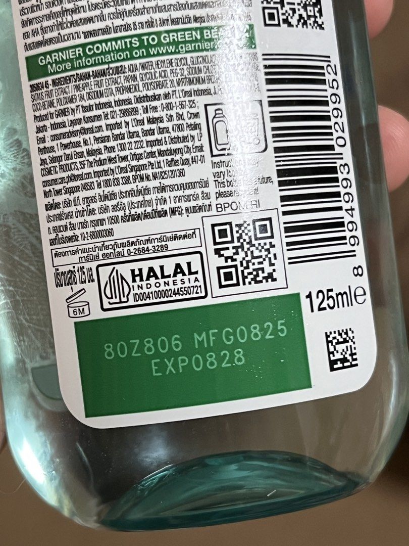 Garnier Micellar Exfoliating Water 1% PHA + AHA (Category: Face Care) located in Las Pinas. Submitted by angebltrn (Listing ID 1458365811, Image 2). Description: - Garnier Micellar Exfoliating Water with AHA PHA BHA - Size: 125 ml - Used twice - RFS: My dermatologist changed my routine as soon as I started this.
