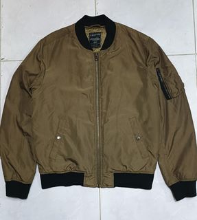 (Kategori: ) berada di . Dikirim oleh joss_co (ID iklan 1458495225, Gambar 1). Deskripsi: .