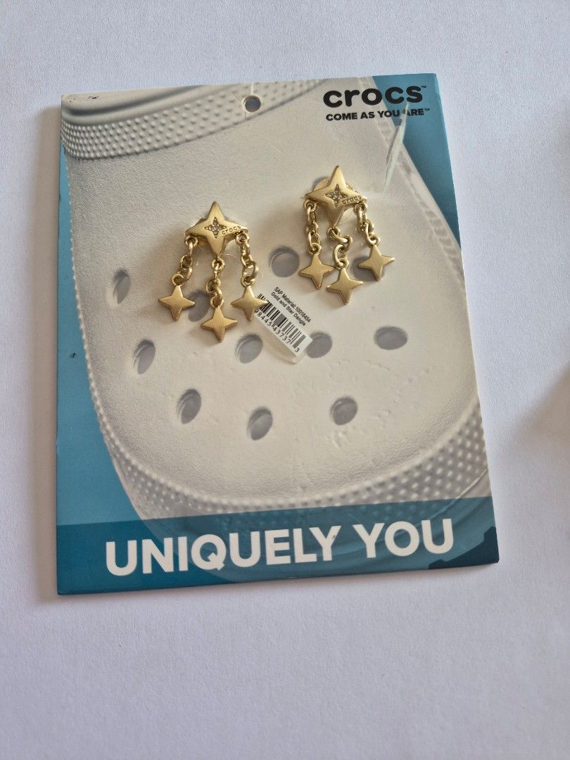 Gold Star Dangle Crocs Jibbitz (AUTHENTIC) (Category: Shoe inserts) located in Manila. Submitted by fashionfootprintsph (Listing ID 1458338579, Image 1). Description: 💯 Original Sold as pair.