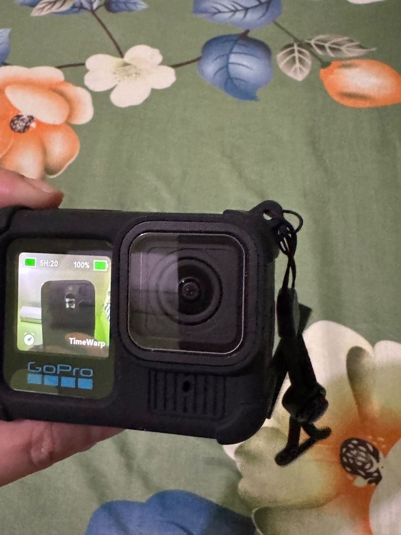 Gopro hero 13 (Category: Cameras) located in Las Pinas. Submitted by declutter.with.love (Listing ID 1458433623, Image 1). Description: Almost new. Pwede sa maselan. Hindi nagamit, natambak lang. Unit only. .