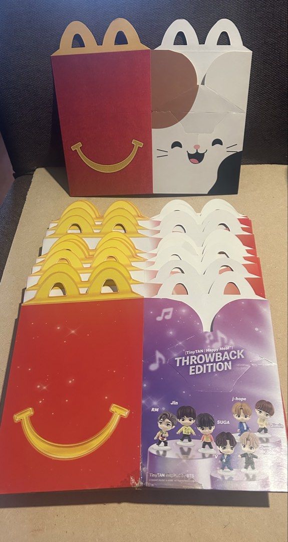 Happy Meal Tiny Tan Boxes (15 pcs) + free Squishmallows box (Category: Designer & Blind Box Toys) located in Binan City. Submitted by impulsebuyer12 (Listing ID 1458330239, Image 2). Description: Good as new. 15 pcs Tiny Tan boxes plus free 1 pc Squishmallows box.