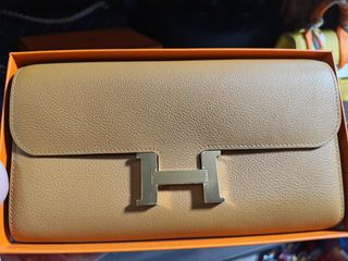 (Category: ) located in . Submitted by shopaholic5 (Listing ID 1458481177, Image 1). Description: .