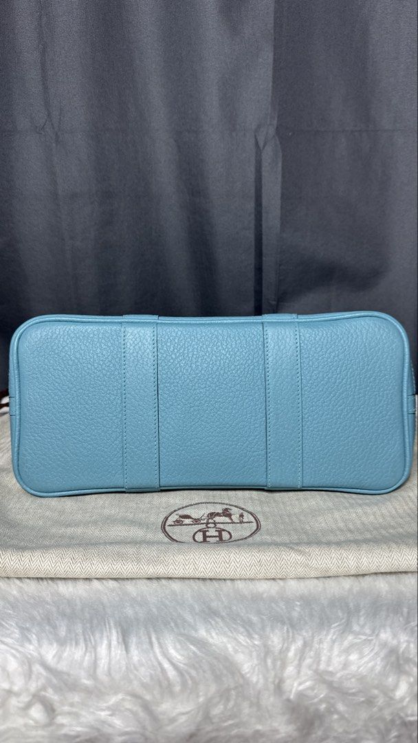 Hermes garden party tote (Category: Luxury Bags & Wallets) located in Mandaluyong City. Submitted by JC0930 (Listing ID 1458373485, Image 3). Description: Light blue hermes gpt tpm With dustbag Pm for more detailed pictures Slightly negotiable .